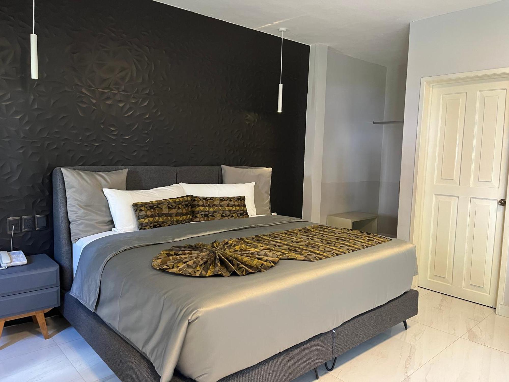 Chanpaal Hotel Boutique - Only Adults Merida Bagian luar foto